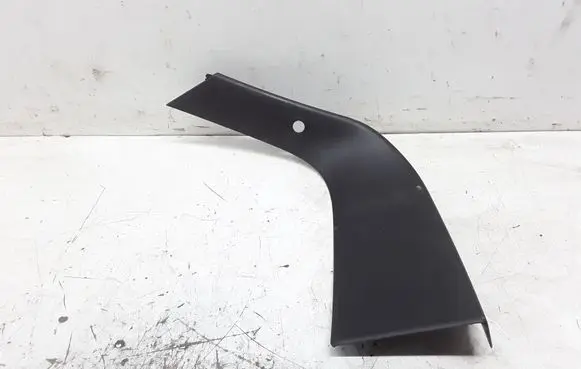 Volvo V40 Tailgate trim 31305468RH