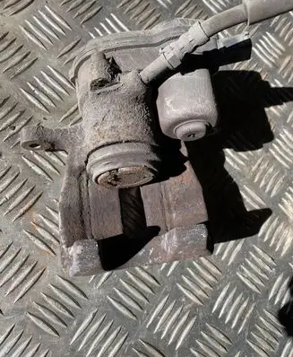 Audi A4 S4 B8 8K Rear brake caliper 6443A