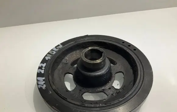 Mercedes-Benz E W211 Crankshaft pulley
