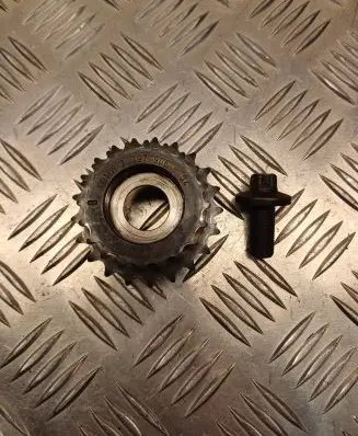 BMW 5 F10 F11 Timing chain sprocket 7797906