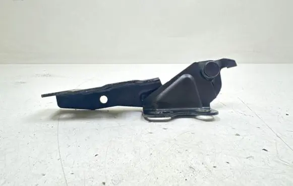 Mitsubishi Colt Engine bonnet/hood hinges MR959412 0EES92