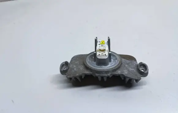 BMW 3 F30 F35 F31 LED ballast control module 7213114