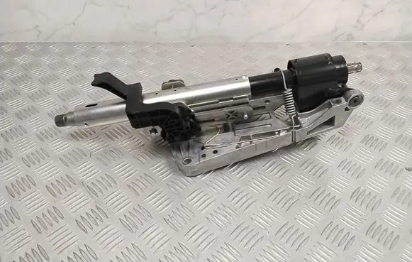 Mercedes-Benz C W204 Steering column universal joint A2044604516