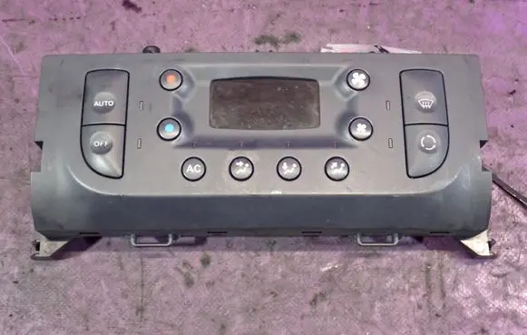 Renault Clio II Climate control unit 