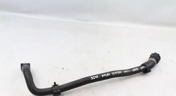 BMW 4 F32 F33 Engine coolant pipe/hose 8673993
