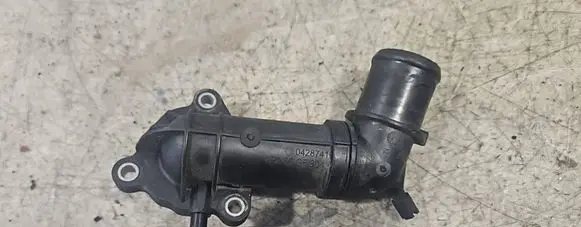 Thermostat/thermostat housing
