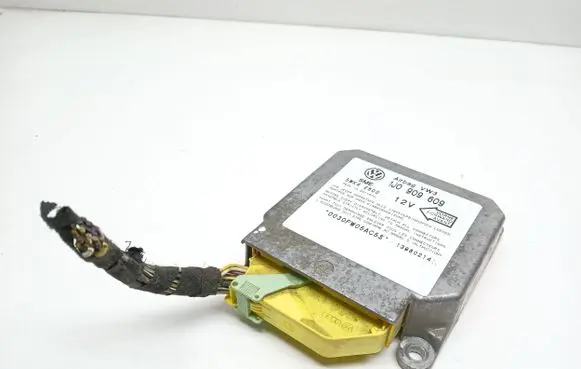 Volkswagen Golf IV Airbag control unit/module 1J0909609