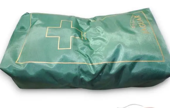 Jaguar XF X250 First aid kit DIN13164