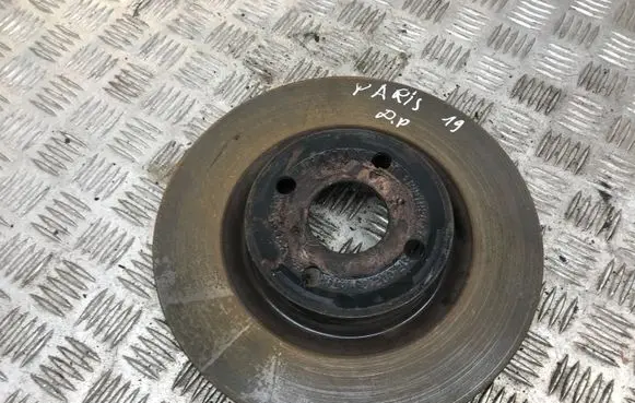 Toyota Yaris Front brake disc