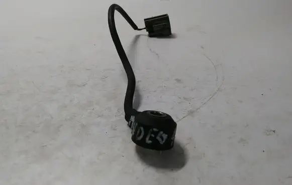 Ford Mondeo Mk III Detonation knock sensor 