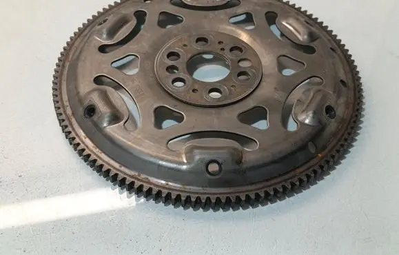 BMW X3 F25 Flywheel 7585146