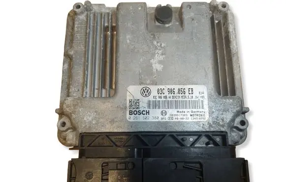 Skoda Octavia Mk2 (1Z) Engine control unit/module ECU 0261S02380 03C906056EB 03C906056AK