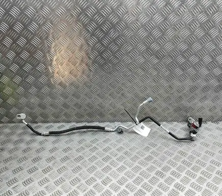 Porsche Panamera (971) Air conditioning (A/C) pipe/hose 971260757D 8R0260696A