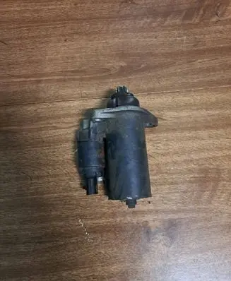 Audi A3 S3 8P Starter motor 1005831311