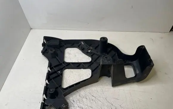 BMW X5 E70 Rear bumper mounting bracket 7158445
