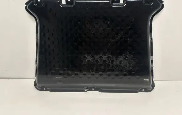 Mercedes-Benz EQC Engine splash shield/under tray A2935240200