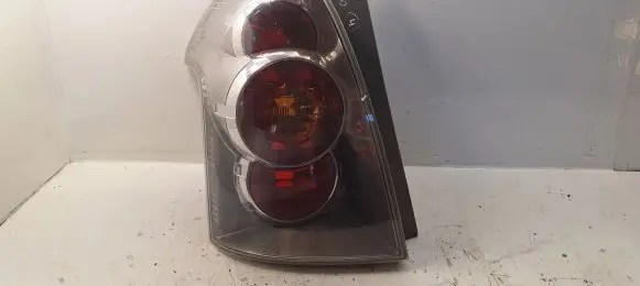 Toyota Corolla Verso AR10 Rear/tail lights 815610F020