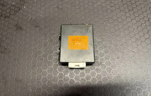 Infiniti FX Door control unit/module 28450AQ000 2813000A J33RJ1DE00