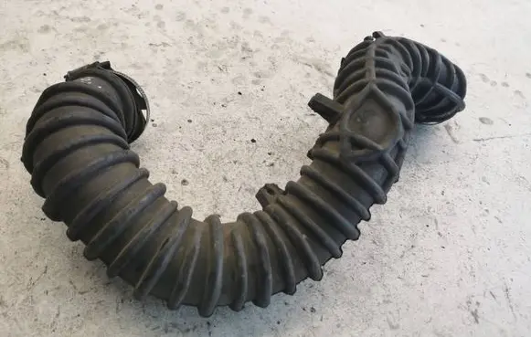 Renault Trafic II (X83) Intercooler hose/pipe 8200607746 93858731