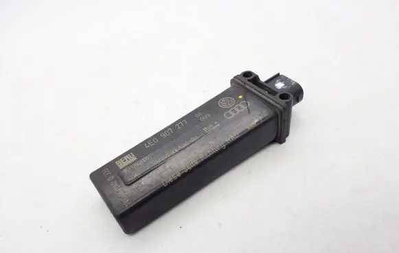 Audi A8 S8 D3 4E Tire pressure sensor 4E0907277