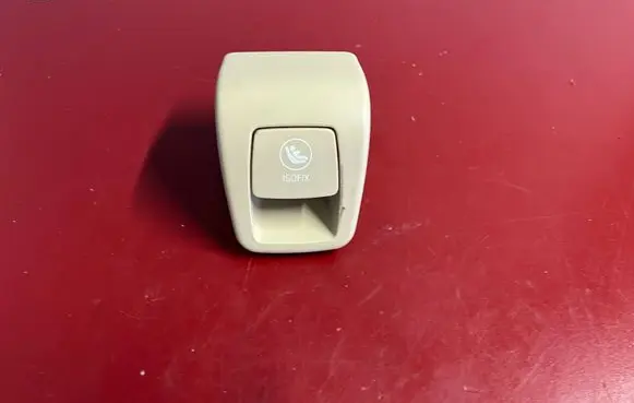 BMW X3 G01 ISOFIX cover 7415104