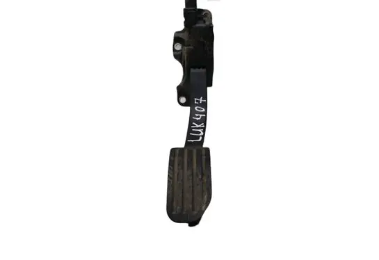 Volvo XC70 Accelerator throttle pedal 6G929F836BD 6PV00922001