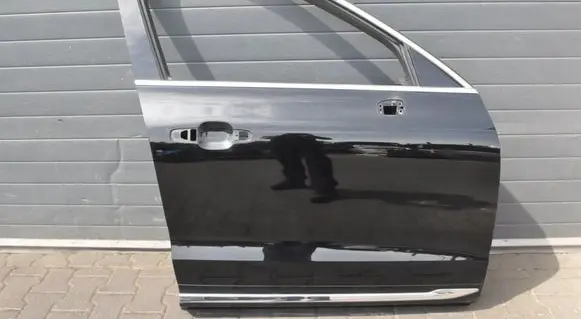 Volvo XC60 Front door 