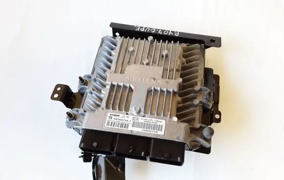 Peugeot 407 Engine control unit/module 5WS40379AT SW9658198080 HW9648237680