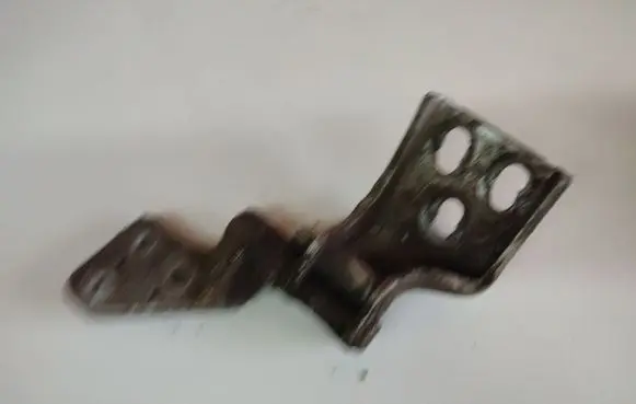 Peugeot Partner Rear door lower hinge 
