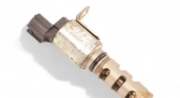 Toyota Auris 150 Camshaft vanos timing valve 30T050 5010H3