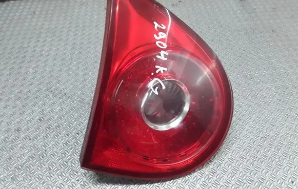 Volkswagen Golf V Tailgate rear/tail lights 1K6945093G