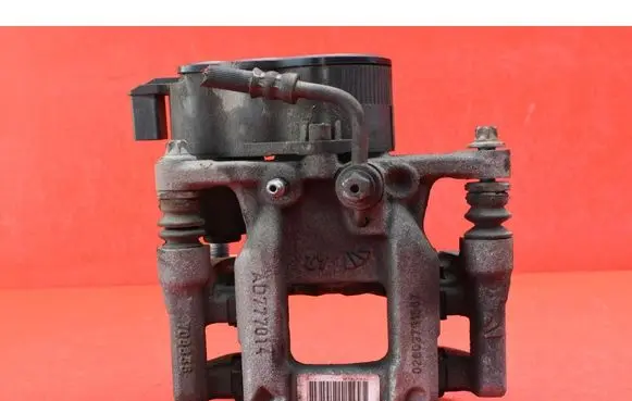 Rear brake caliper