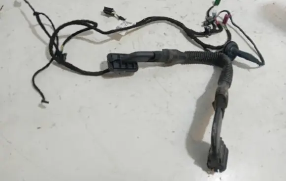 Mercedes-Benz GLE (W166 - C292) Rear door wiring loom A0009983802