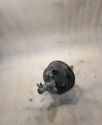 Audi A8 S8 D2 4D Brake booster 4D0612105E