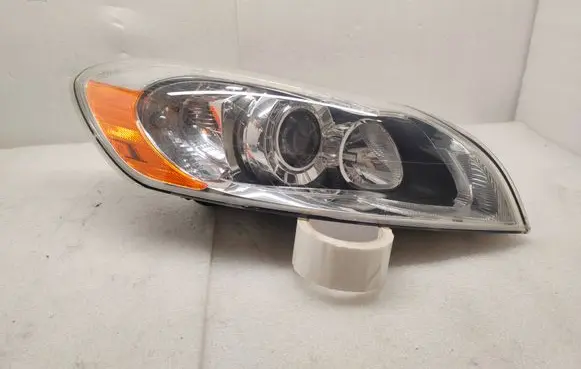 Volvo C70 Headlight/headlamp 31214790 LE08G6183 0302535002