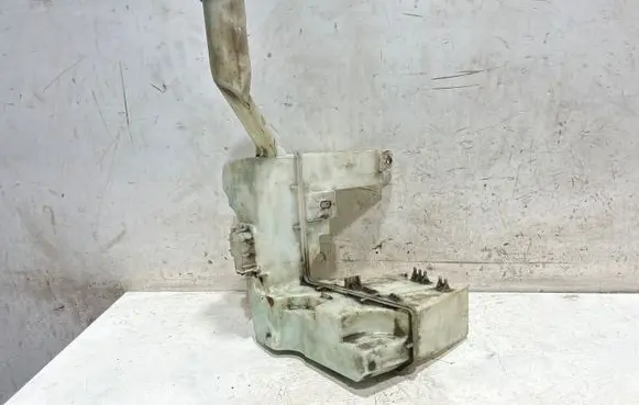 Peugeot 508 Windshield washer fluid reservoir/tank 9686438380