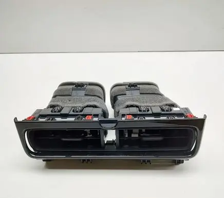 Toyota Yaris Cross Dashboard air vent grill cover trim 556700D650 0C5651D650