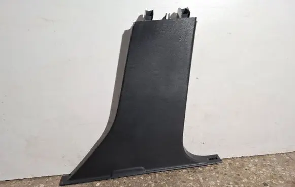 Volvo V60 (B) pillar trim (bottom) 31307481