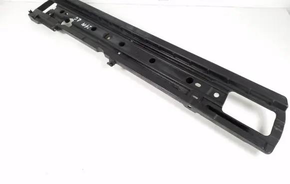 Porsche Cayenne (92A) Other trunk/boot trim element 7P0863600A