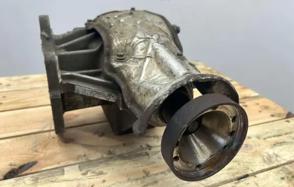 Volvo XC70 Gearbox transfer box case P31256301