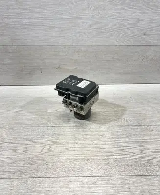 BMW 5 E60 E61 ABS Pump 6777797 6777799 0265950666