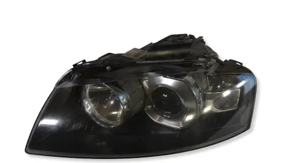 Audi A3 S3 8P Headlight/headlamp 8P0941003M 0301206275