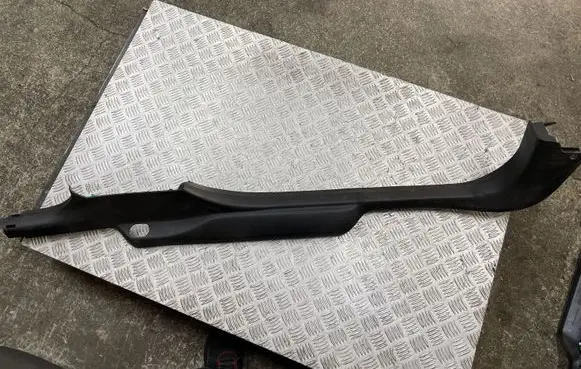 Opel Insignia B Front sill trim cover 360583280