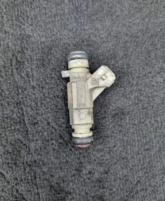 Audi A8 S8 D2 4D Fuel injector 077133551Q 0280155988