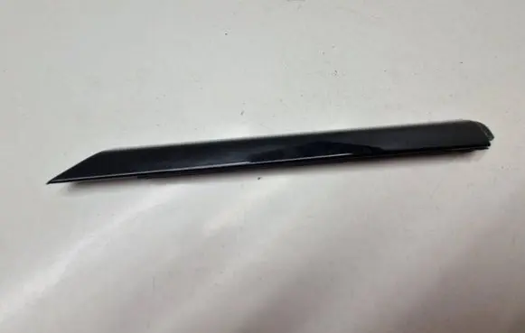 BMW i4 Front door glass trim molding 5A5C0C1