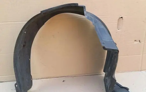 Suzuki Alto Front wheel arch liner splash guards 72322-68K00-L
