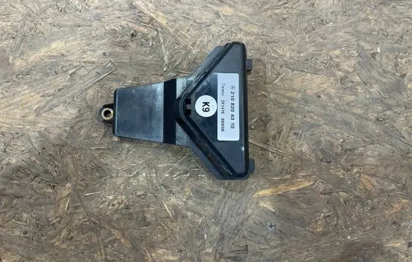 Mercedes-Benz E W210 Alarm movement detector/sensor 2108204310 S2505Z083-I