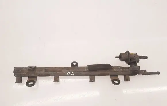 Mazda 626 Fuel main line pipe 110012G80