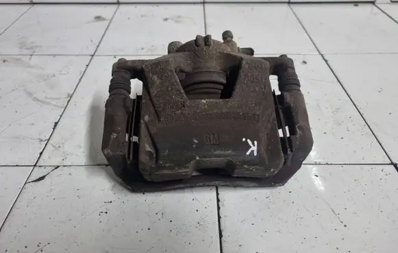 Opel Astra J Front brake caliper