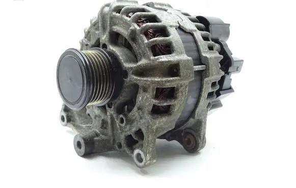 Mercedes-Benz C W205 Generator/alternator A0009060922